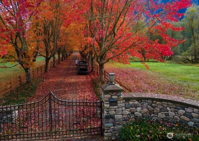 $8,500,000 | 8100 428th Avenue Southeast, Snoqualmie, WA 98065