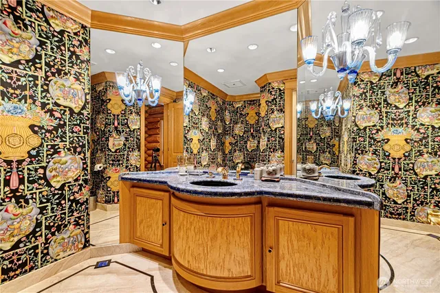 $8,500,000 | 8100 428th Avenue Southeast, Snoqualmie, WA 98065