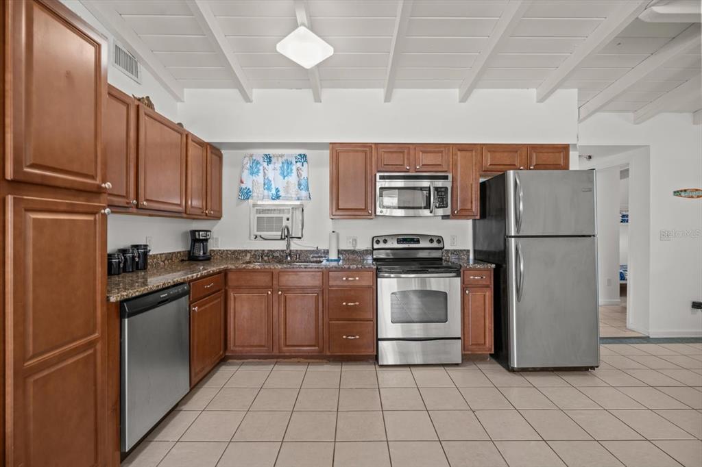 14 Essex Drive Ormond Beach, FL 32176 - Photo 12 of 36