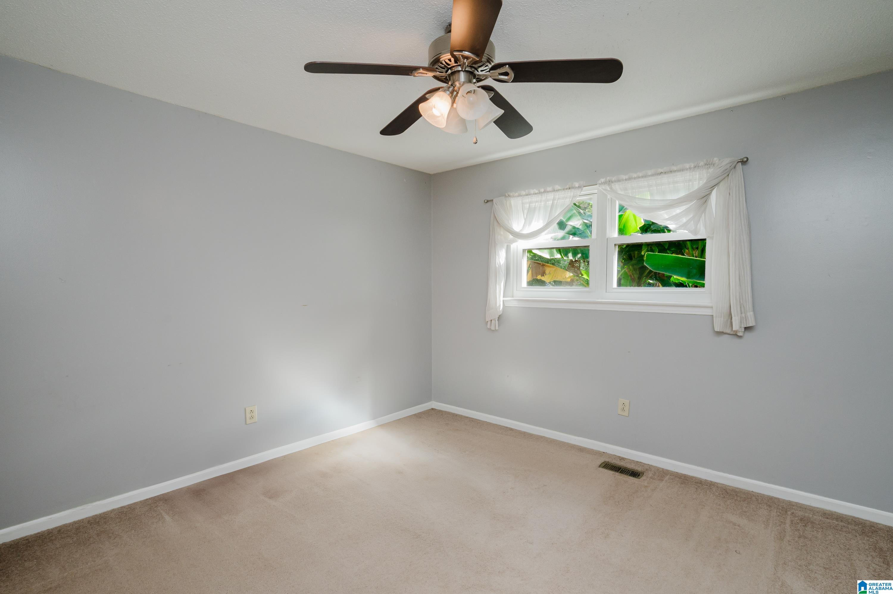 1807 Apache Way Alabaster, AL 35007 - Photo 36 of 51