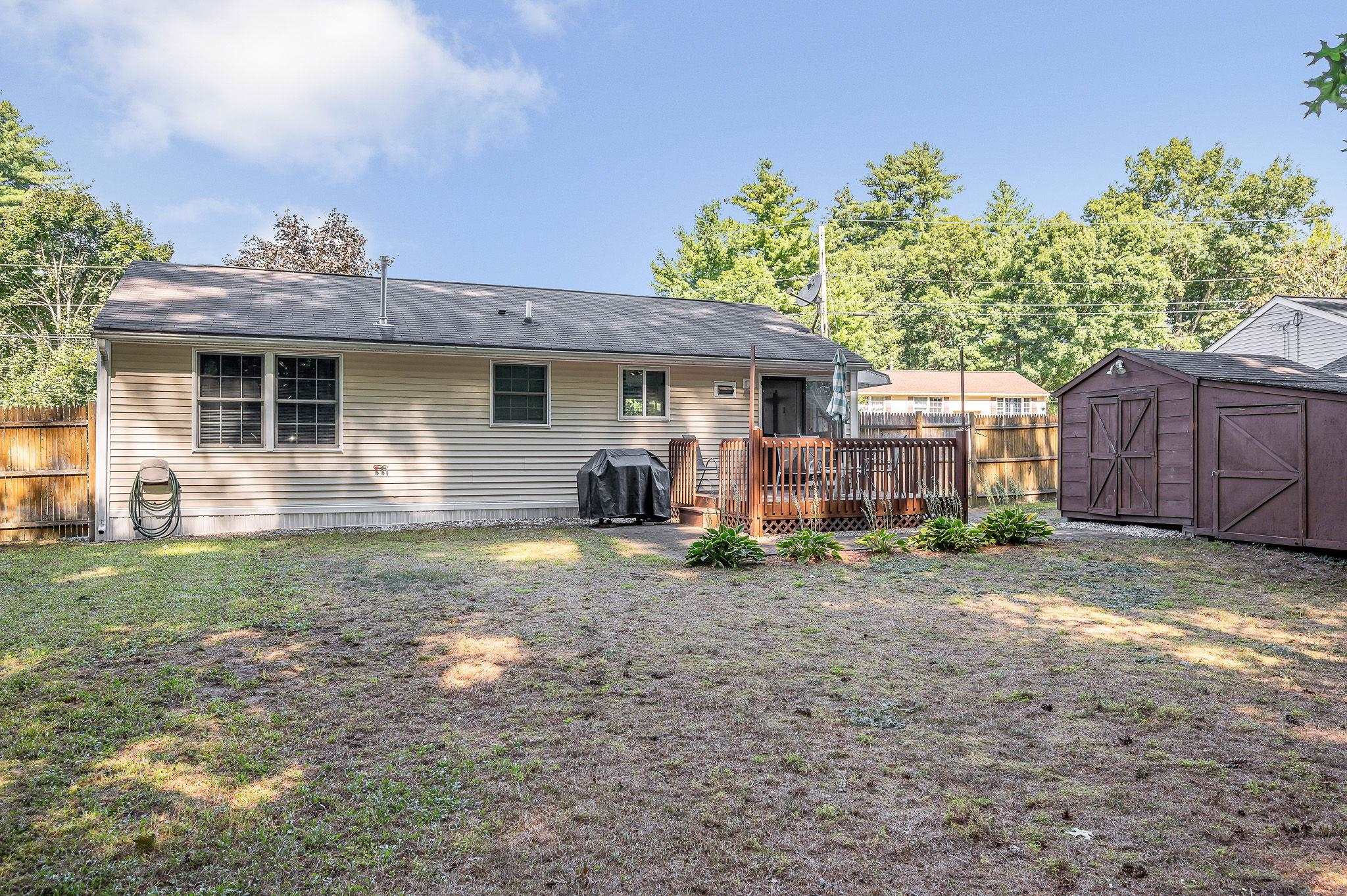 17 Baltimore Road Nashua, NH 03062 - Photo 25 of 34