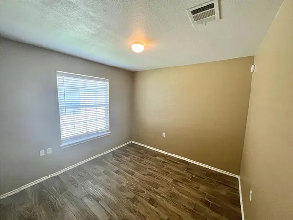 $1,875 | 7813 Duber Lane, Austin, TX 78747