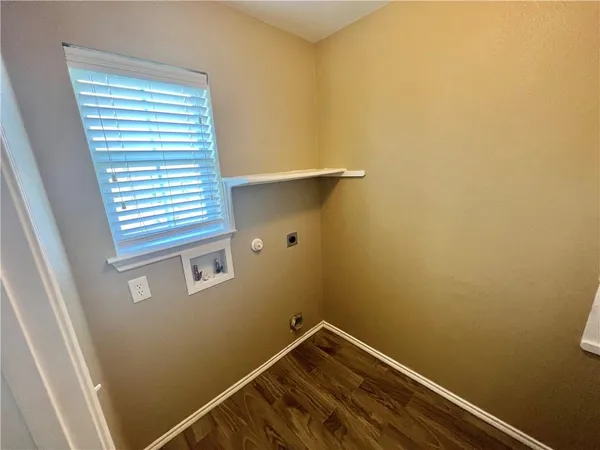 $1,875 | 7813 Duber Lane, Austin, TX 78747