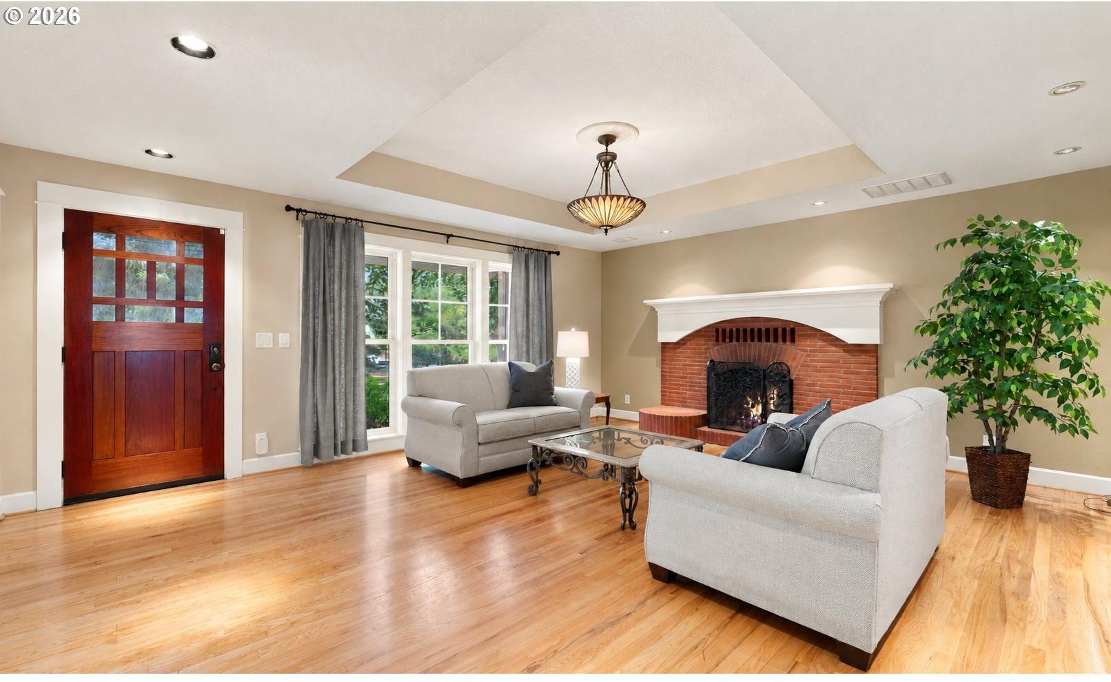16294 Southwest Parker Road Lake Oswego, OR 97035 - Photo 11 of 44 Gallery Image 11