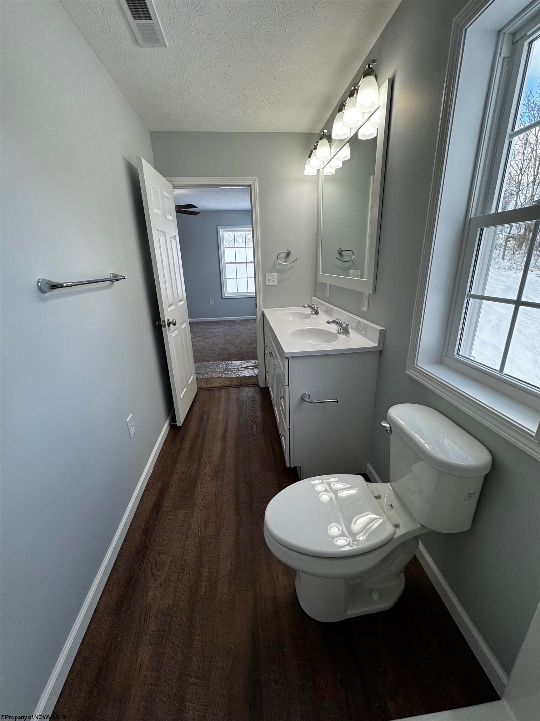 122 Montgomery Road Weston, WV 26452 - Photo 11 of 46 Gallery Image 11