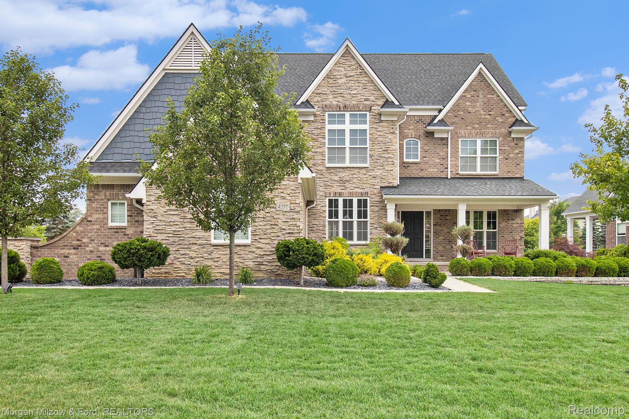 4557 Oakhurst Ridge Road Clarkston, MI 48348 - Photo 1 of 42 Stunning front elevation