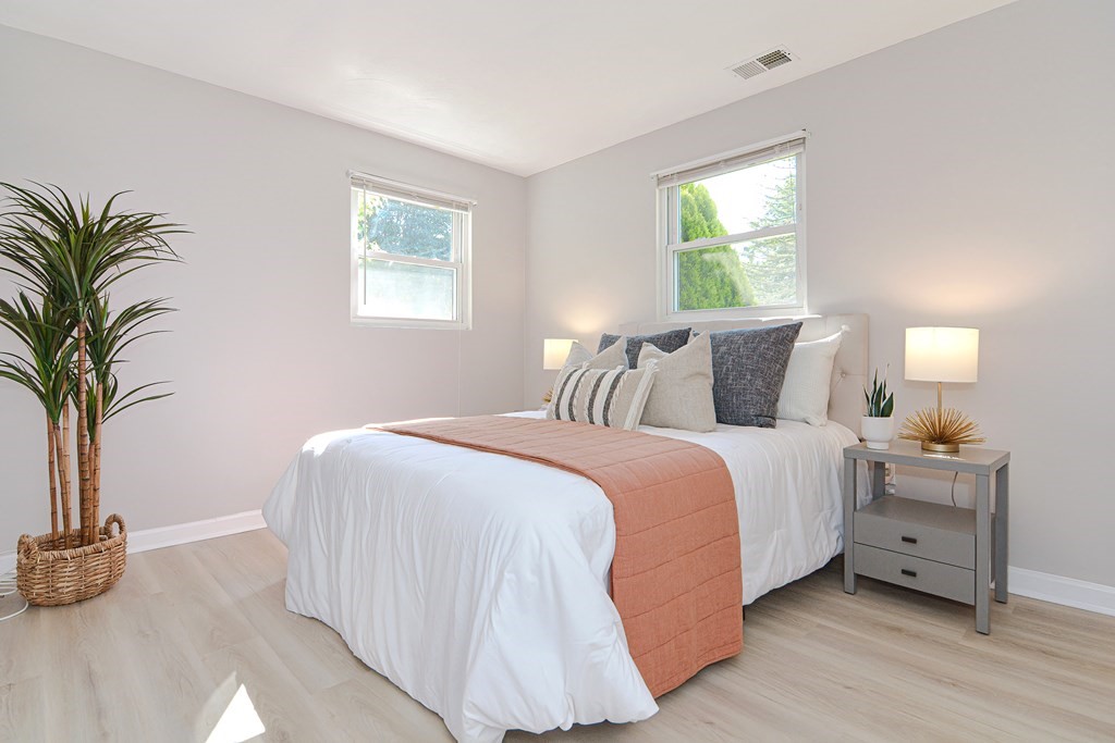15 Carling Road Framingham, MA 01701 - Photo 17 of 40 Gallery Image 17