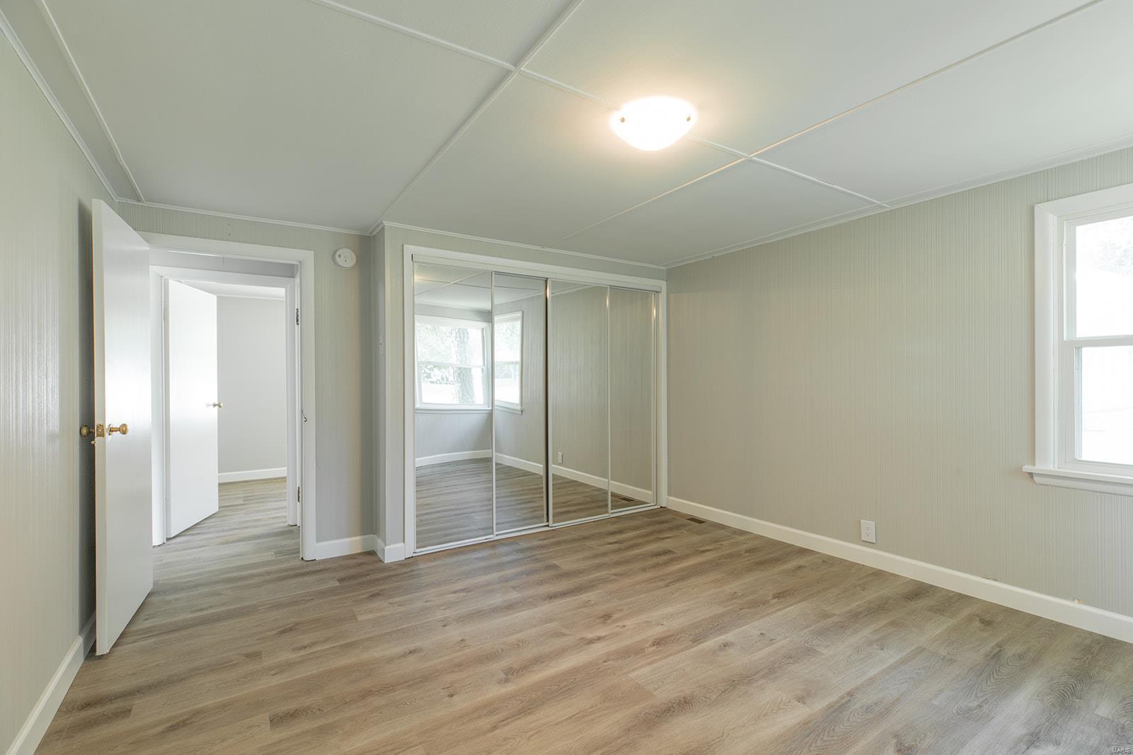 250 Hi Pointe Place East Alton, IL 62024 - Photo 14 of 38