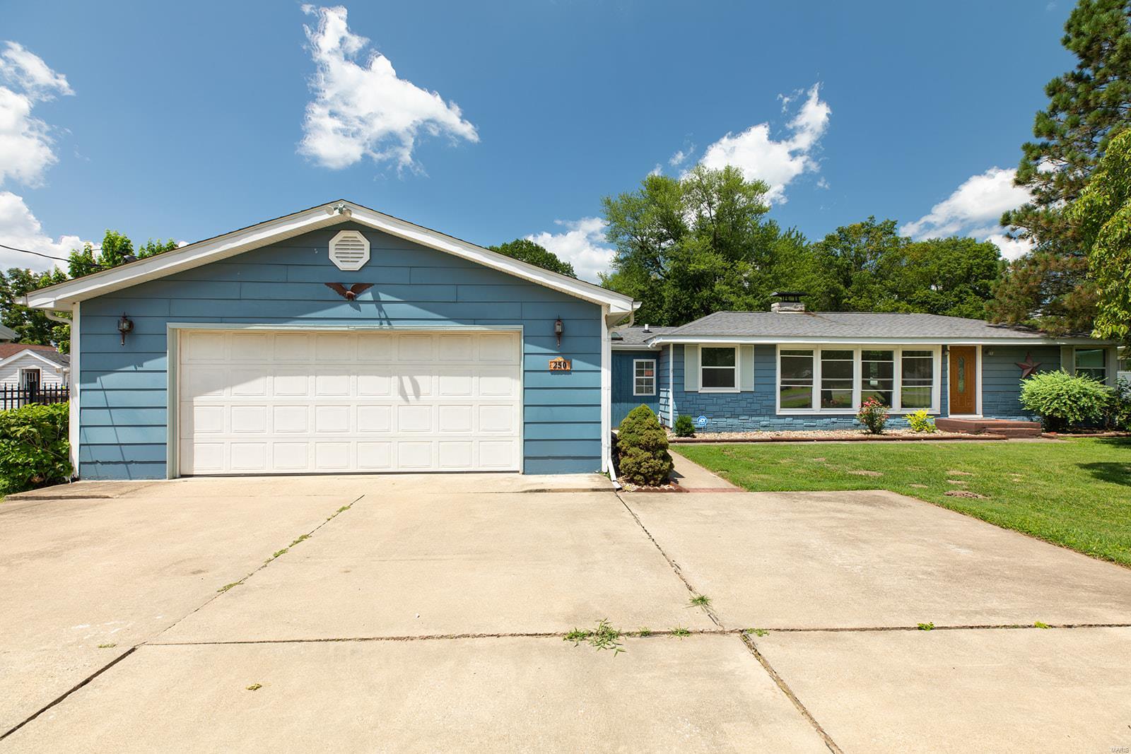 250 Hi Pointe Place East Alton, IL 62024 - Photo 32 of 38