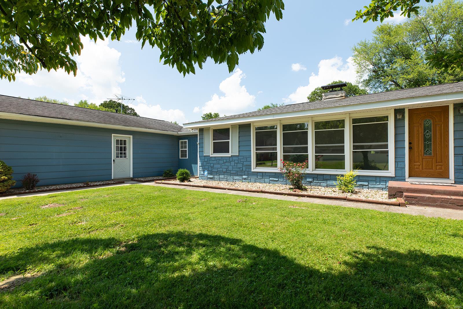 250 Hi Pointe Place East Alton, IL 62024 - Photo 33 of 38