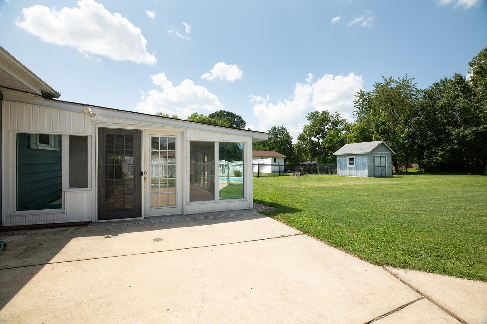 250 Hi Pointe Place East Alton, IL 62024 - Photo 34 of 38