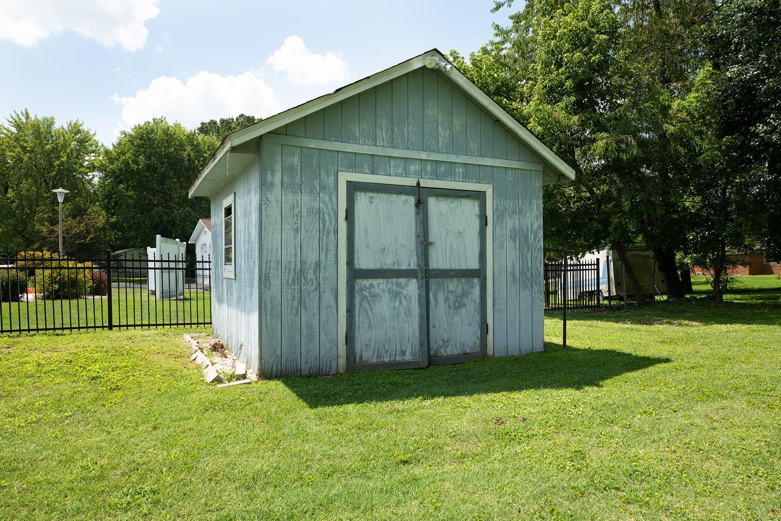 250 Hi Pointe Place East Alton, IL 62024 - Photo 37 of 38