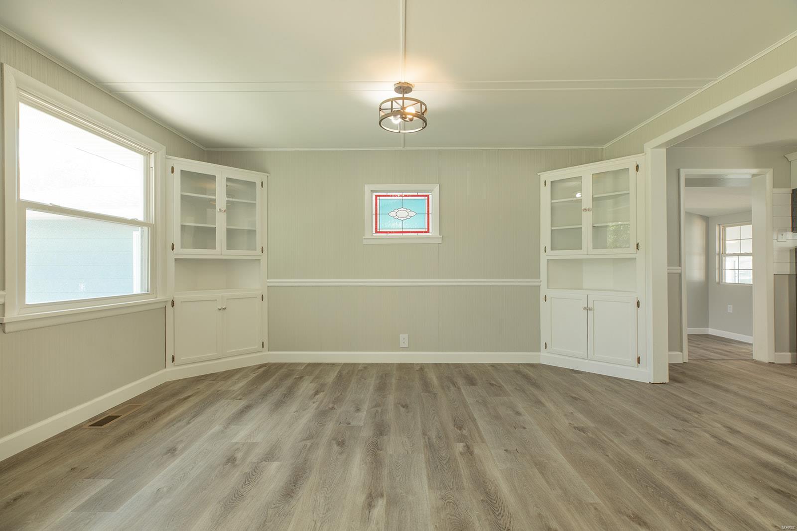 250 Hi Pointe Place East Alton, IL 62024 - Photo 6 of 38