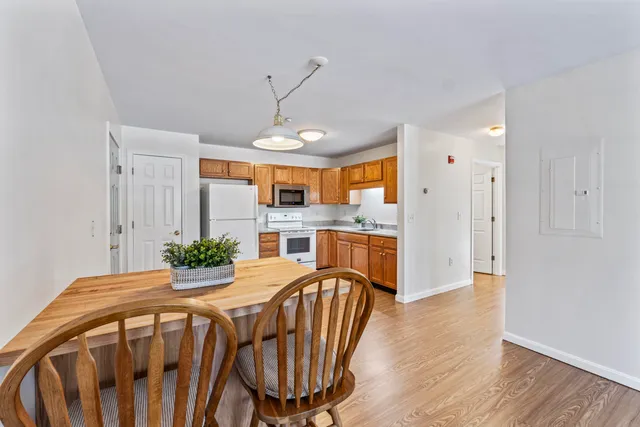 $230,000 | 102 Rita Way, Unit 102, Brunswick, ME 04011