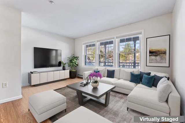 $230,000 | 102 Rita Way, Unit 102, Brunswick, ME 04011