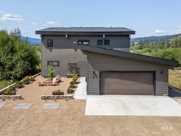 $624,900 | 58 Wapiti Ct Garden Valley, Garden Valley, ID 83622