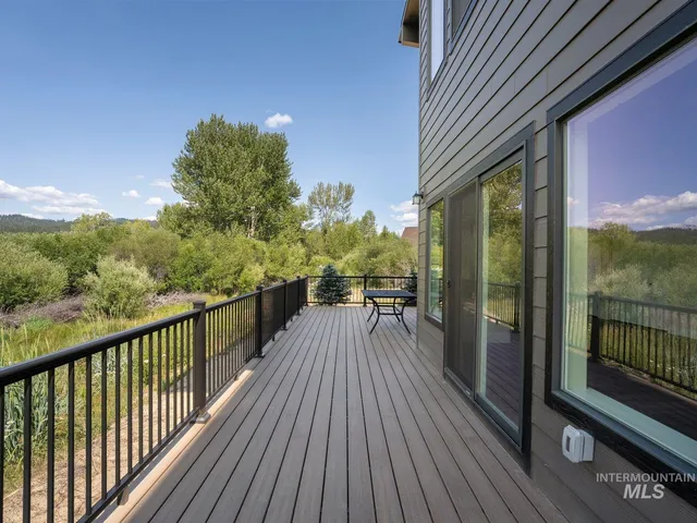 $655,900 | 58 Wapiti Ct Garden Valley, Garden Valley, ID 83622