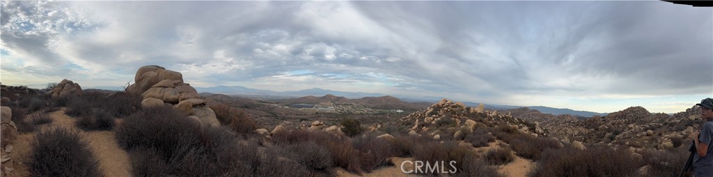 1 La Barranca Road Perris, CA 92570 - Photo 2 of 14