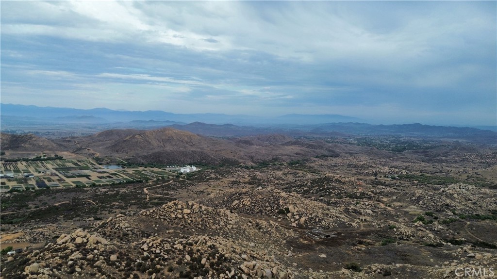 1 La Barranca Road Perris, CA 92570 - Photo 4 of 14