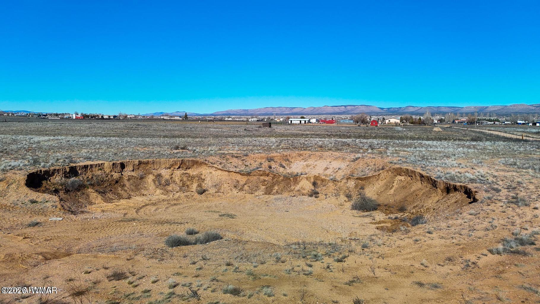 2300 Santa Fe Road Paulden, AZ 86334 - Photo 10 of 16