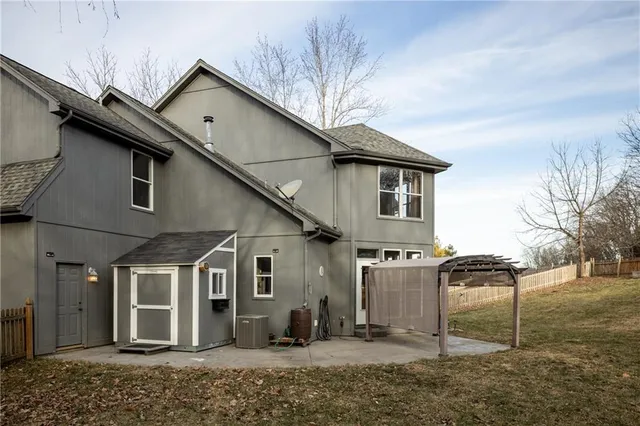 $439,000 | 5805 Northeast Ruby Court, Lee's Summit, MO 64064