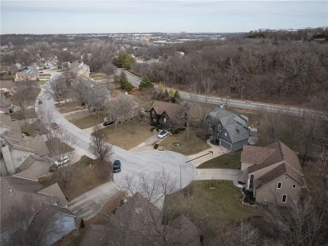 $439,000 | 5805 Northeast Ruby Court, Lee's Summit, MO 64064