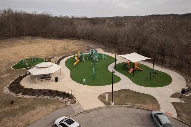 $439,000 | 5805 Northeast Ruby Court, Lee's Summit, MO 64064