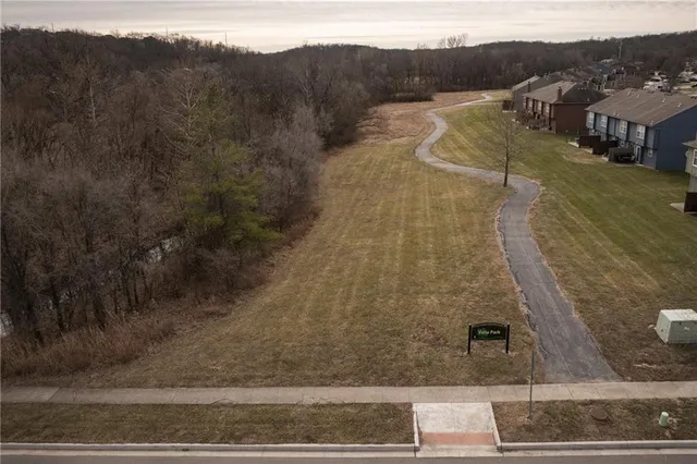 $439,000 | 5805 Northeast Ruby Court, Lee's Summit, MO 64064