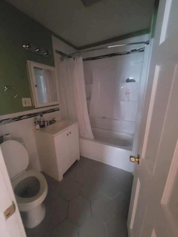 71 Homestead Street Boston, MA 02121 - Photo 12 of 14