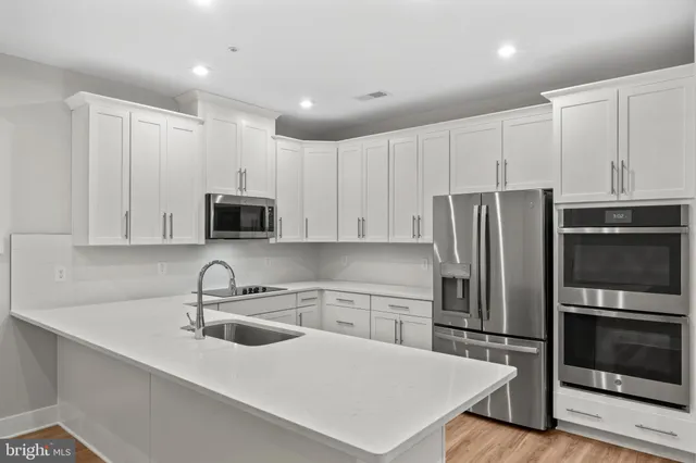 $3,500 | 1704 Bandit Loop, Unit 20A, Reston, VA 20190