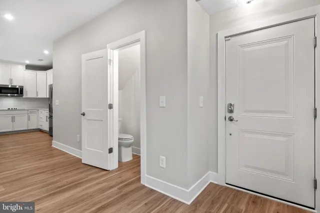 $3,500 | 1704 Bandit Loop, Unit 20A, Reston, VA 20190