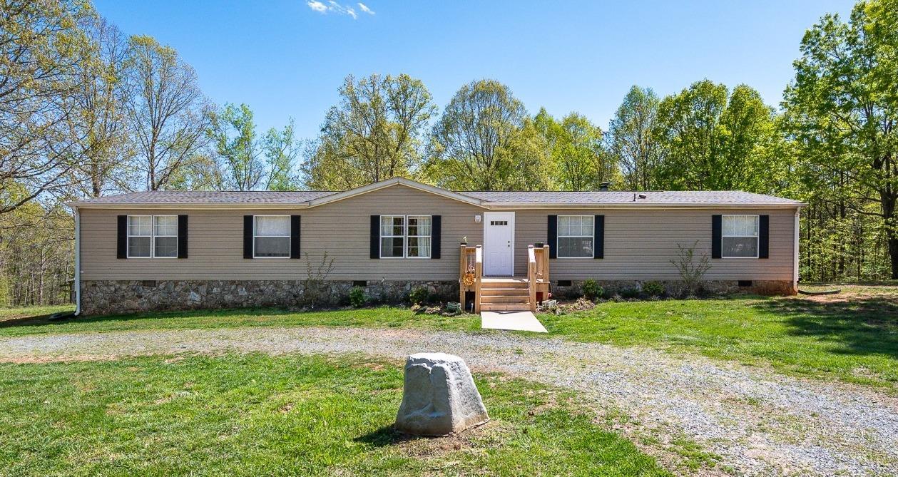 53 Swan Creek Road Gladys, VA 24554 - Photo 1 of 53 Gallery Image 1