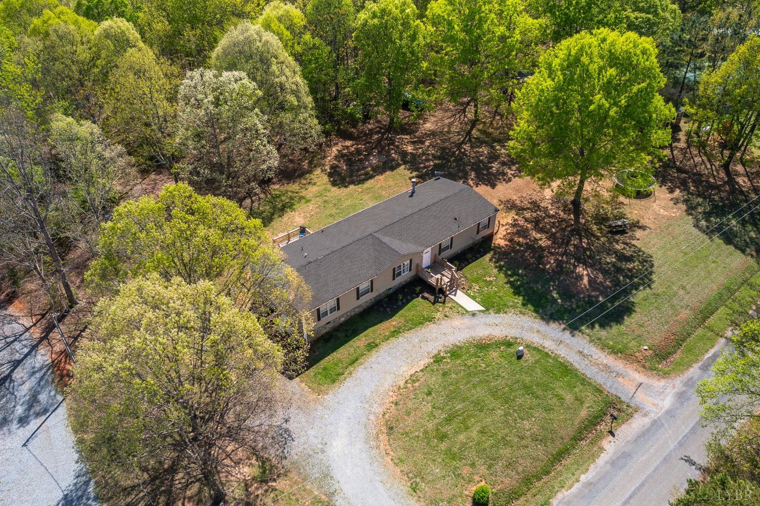 53 Swan Creek Road Gladys, VA 24554 - Photo 6 of 53 Gallery Image 6