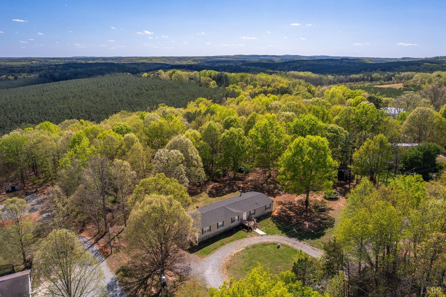 53 Swan Creek Road Gladys, VA 24554 - Photo 7 of 53 Gallery Image 7