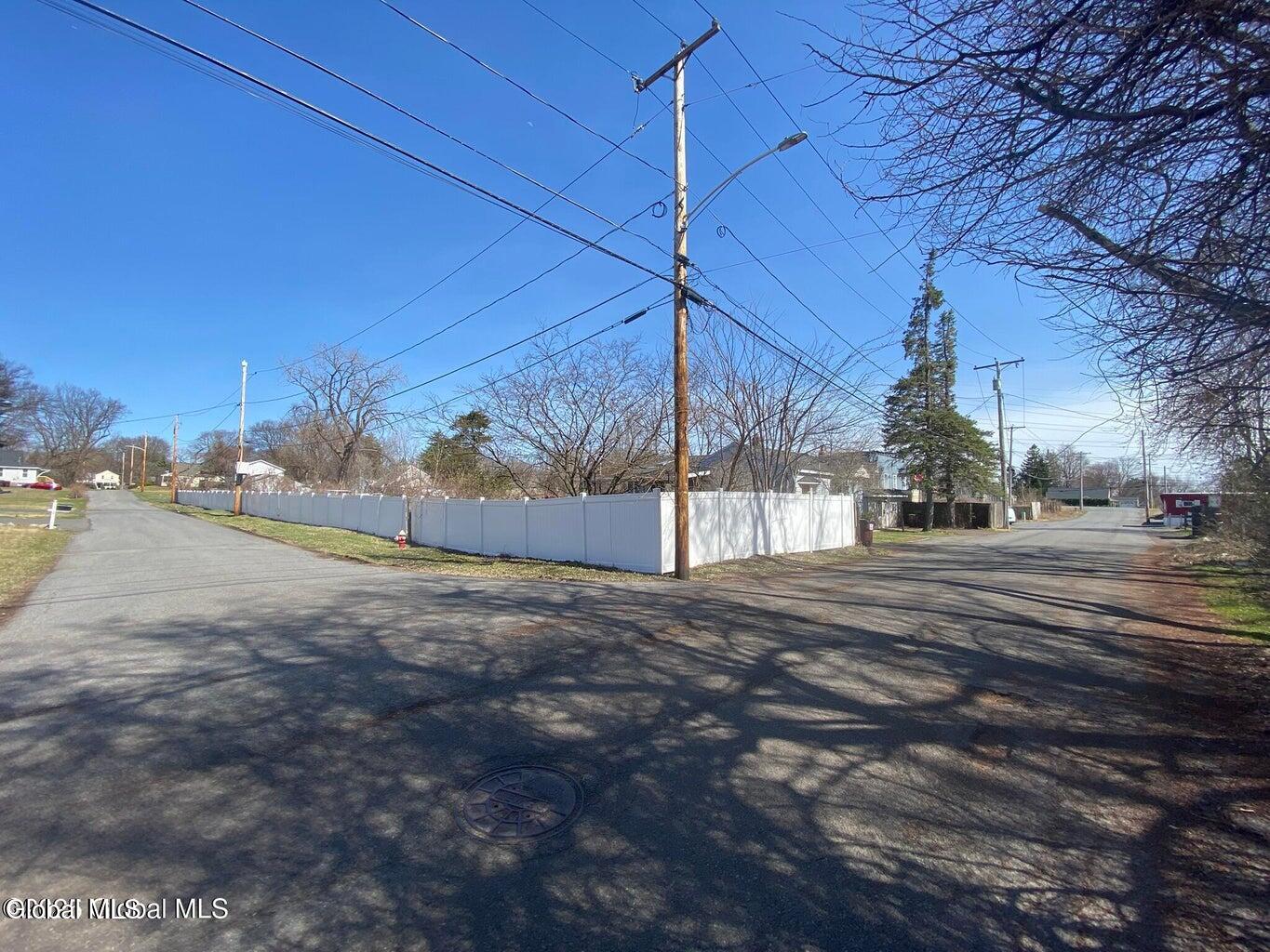 2 Undine Street Colonie, NY 12205 - Photo 11 of 21 20250411144948319374000000-o