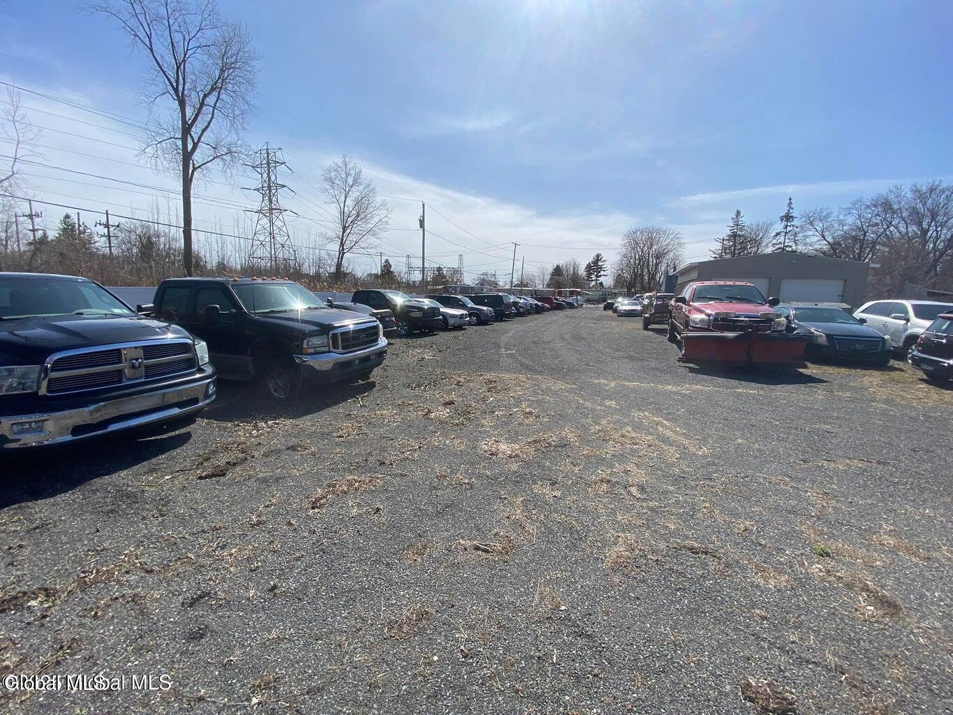 2 Undine Street Colonie, NY 12205 - Photo 14 of 21 20250411145000368159000000-o