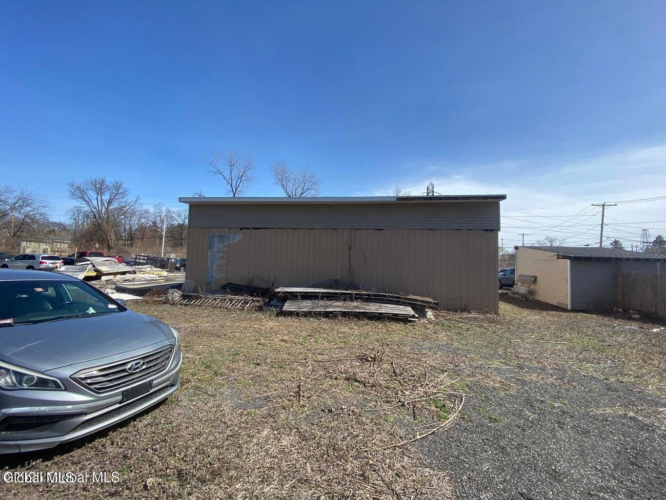 2 Undine Street Colonie, NY 12205 - Photo 18 of 21 20250411145011395775000000-o