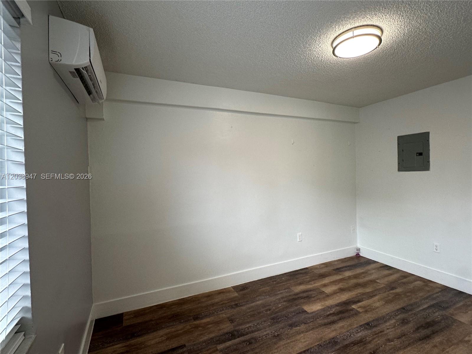 529 Southwest 4th Street, Unit 104 Miami, FL 33130 - Photo 9 of 28