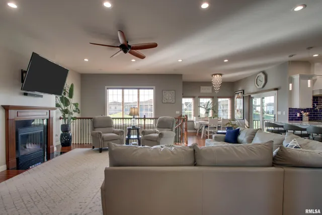 $575,000 | 4714 Caleb Lane, Quincy, IL 62305