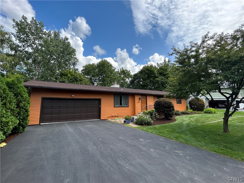 129 Oak Hollow Road DeWitt, NY 13214 - Photo 1 of 1