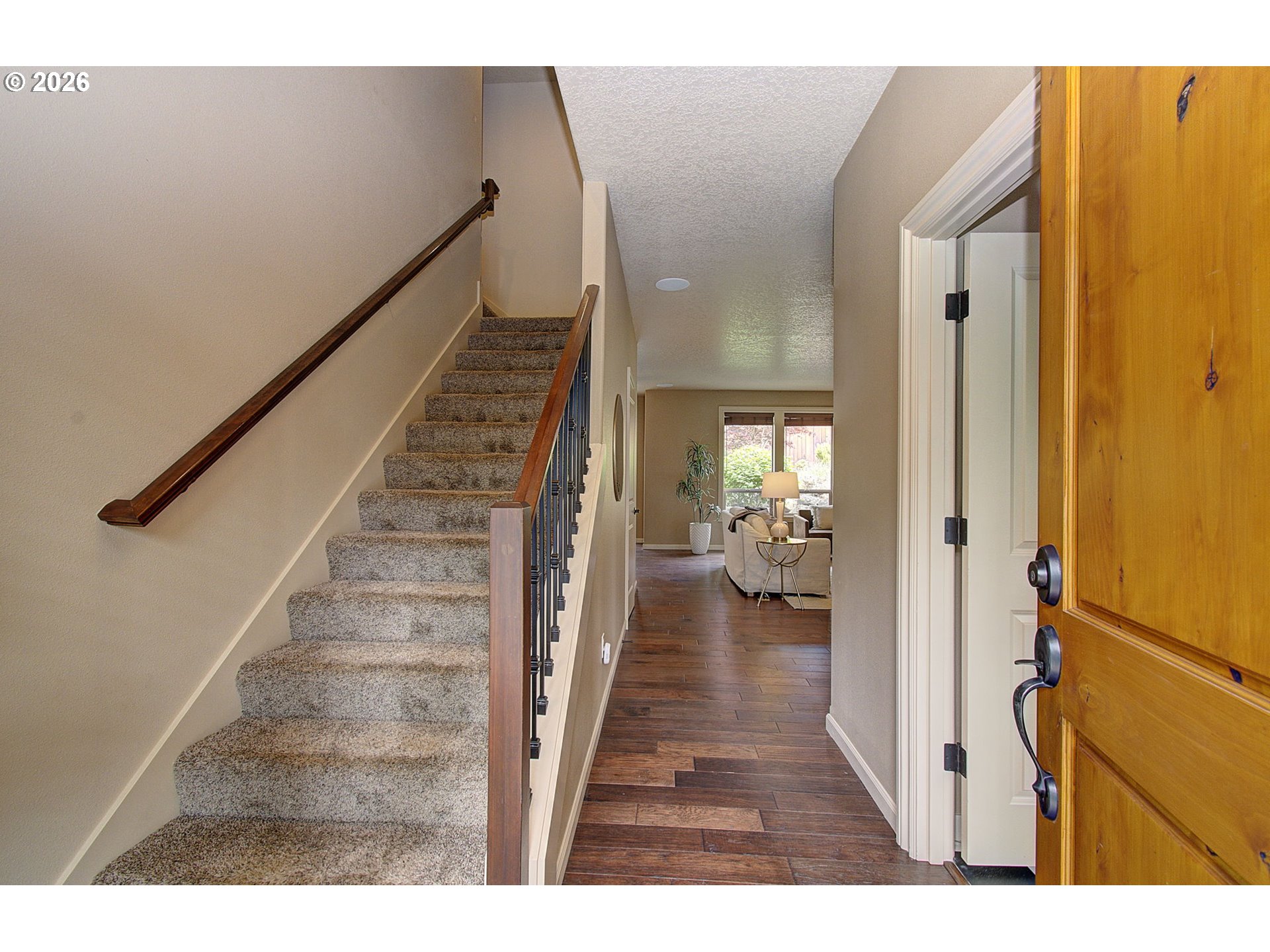 553 Southeast 23rd Terrace Gresham, OR 97080 - Photo 5 of 41