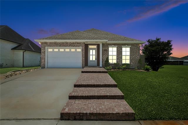 4516 Lamarque Drive Meraux, LA 70075 - Photo 2 of 15