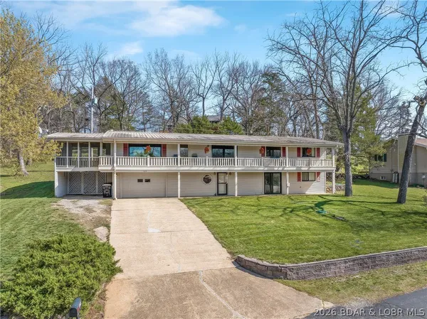 $450,000 | 529 Normac Drive, Camdenton, MO 65020