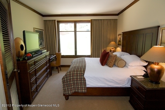 75 Prospector Road, Unit RITZ 2204 7 Aspen, CO 81611 - Photo 3 of 3 Master