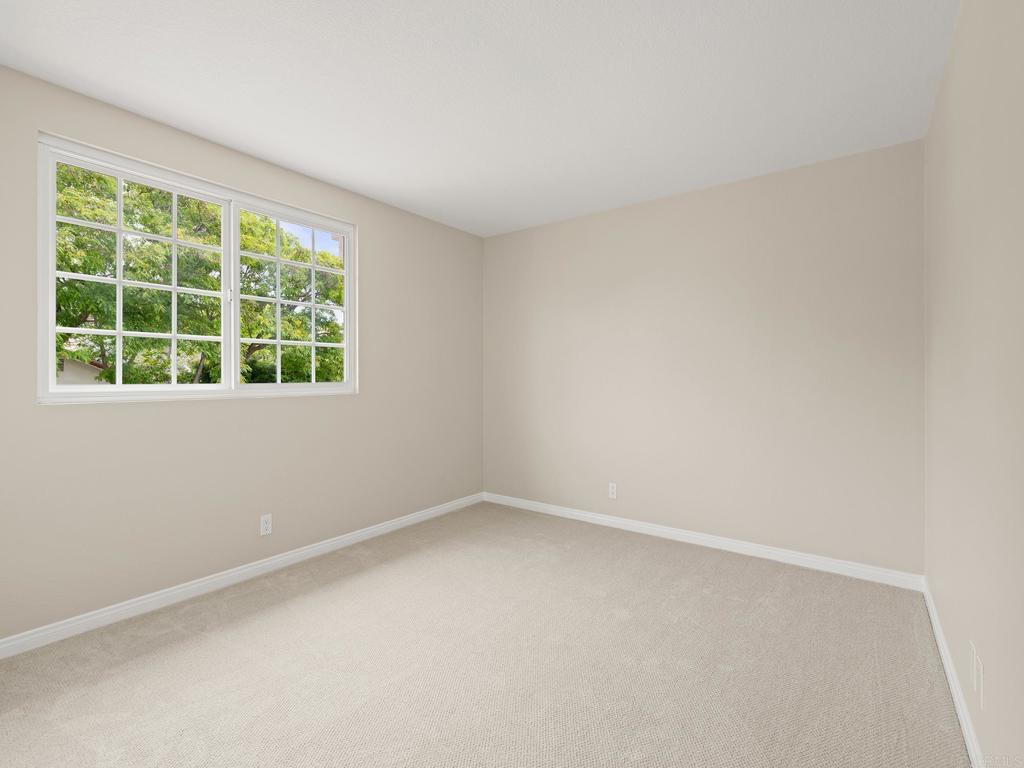 1661 Willowhaven Road Encinitas, CA 92024 - Photo 21 of 40 Bedroom 3