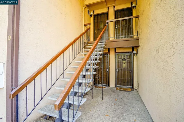 a view of an entryway