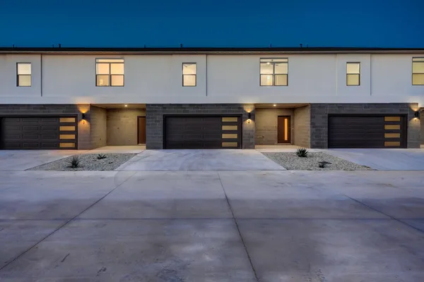 $1,595 | 310 Homestead Avenue, Unit 17, Lubbock, TX 79416