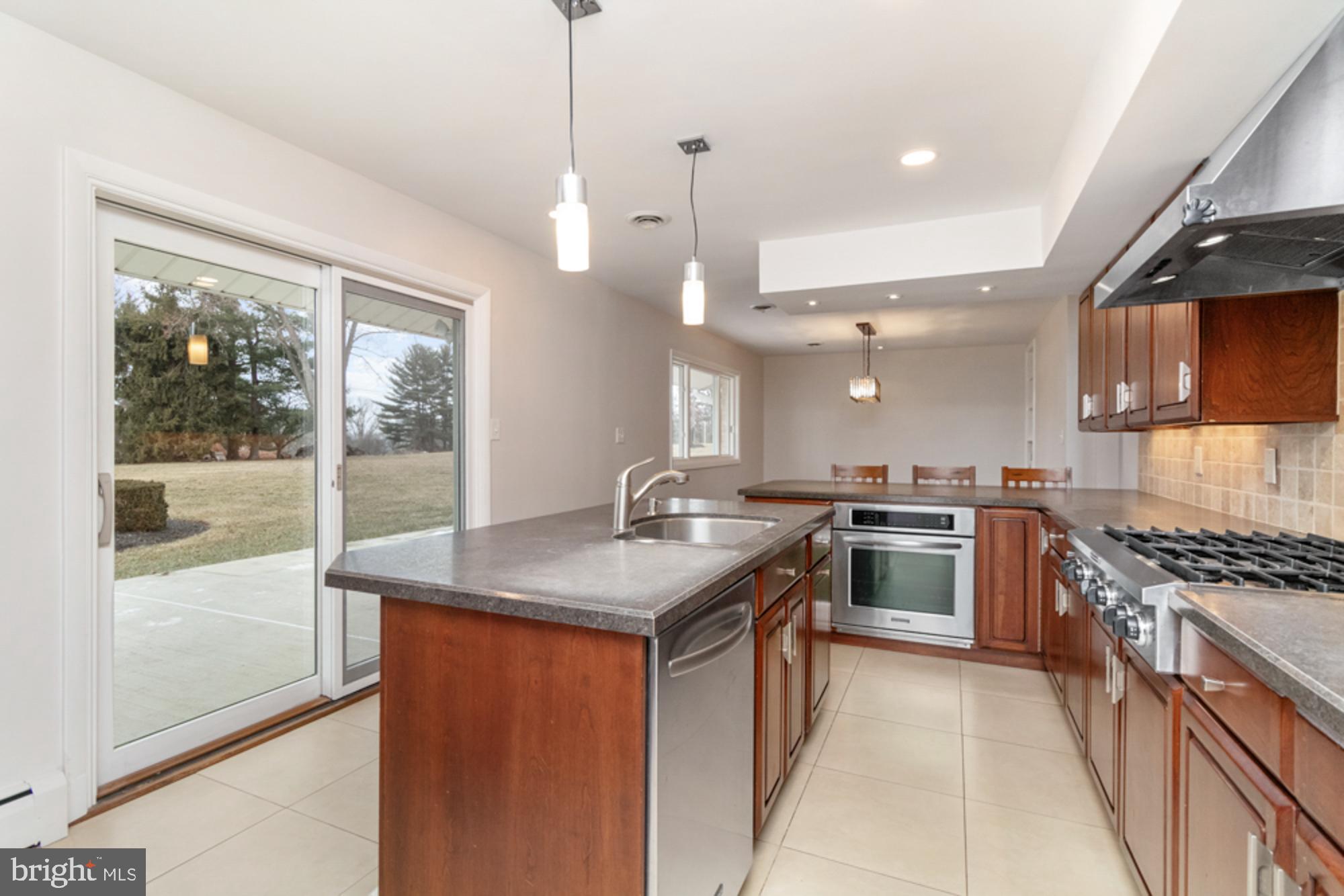 2414 Stanwick Road Phoenix, MD 21131 - Photo 11 of 50 Updated Stainless Steal appliances