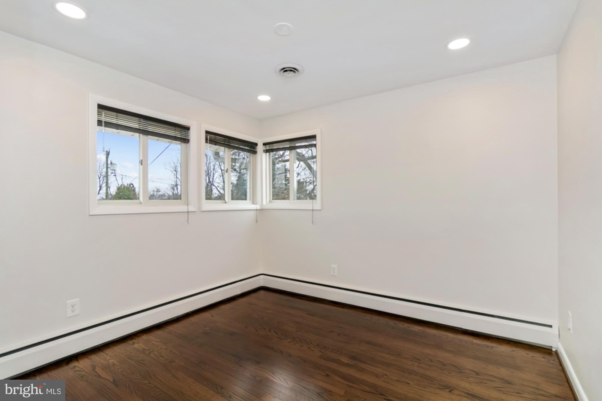 2414 Stanwick Road Phoenix, MD 21131 - Photo 24 of 50 BR #2 w/high windows for privacy & great light