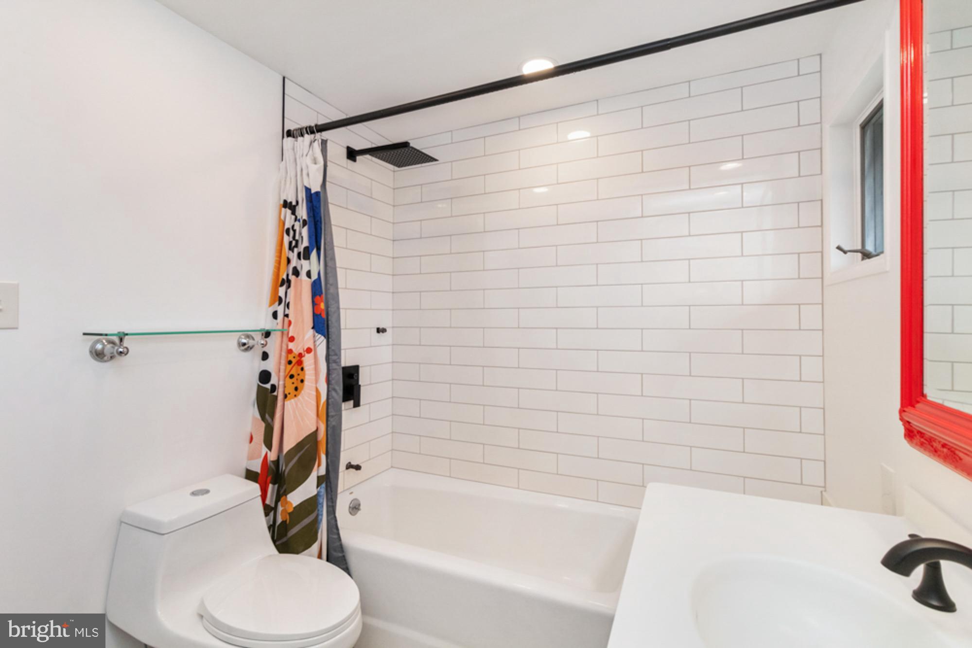 2414 Stanwick Road Phoenix, MD 21131 - Photo 27 of 50 Hall bath recently renovated